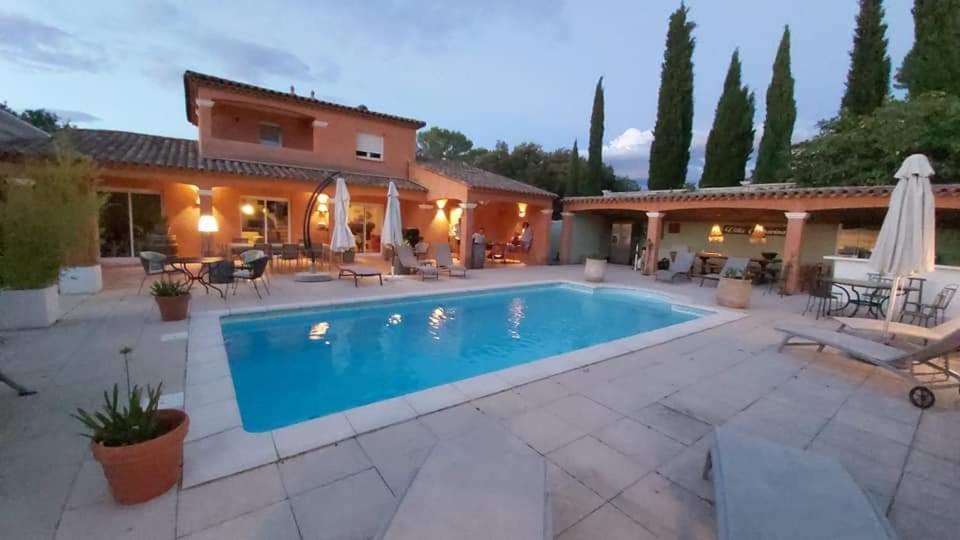לורג Villa Catharina מראה חיצוני תמונה